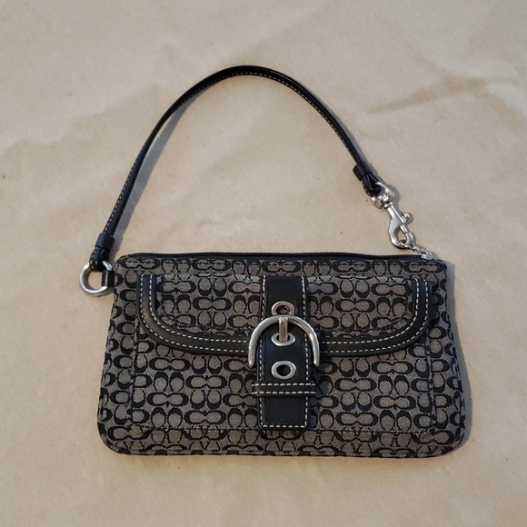 Coach Signature Logo Wristlet! - Picture 10 of 16